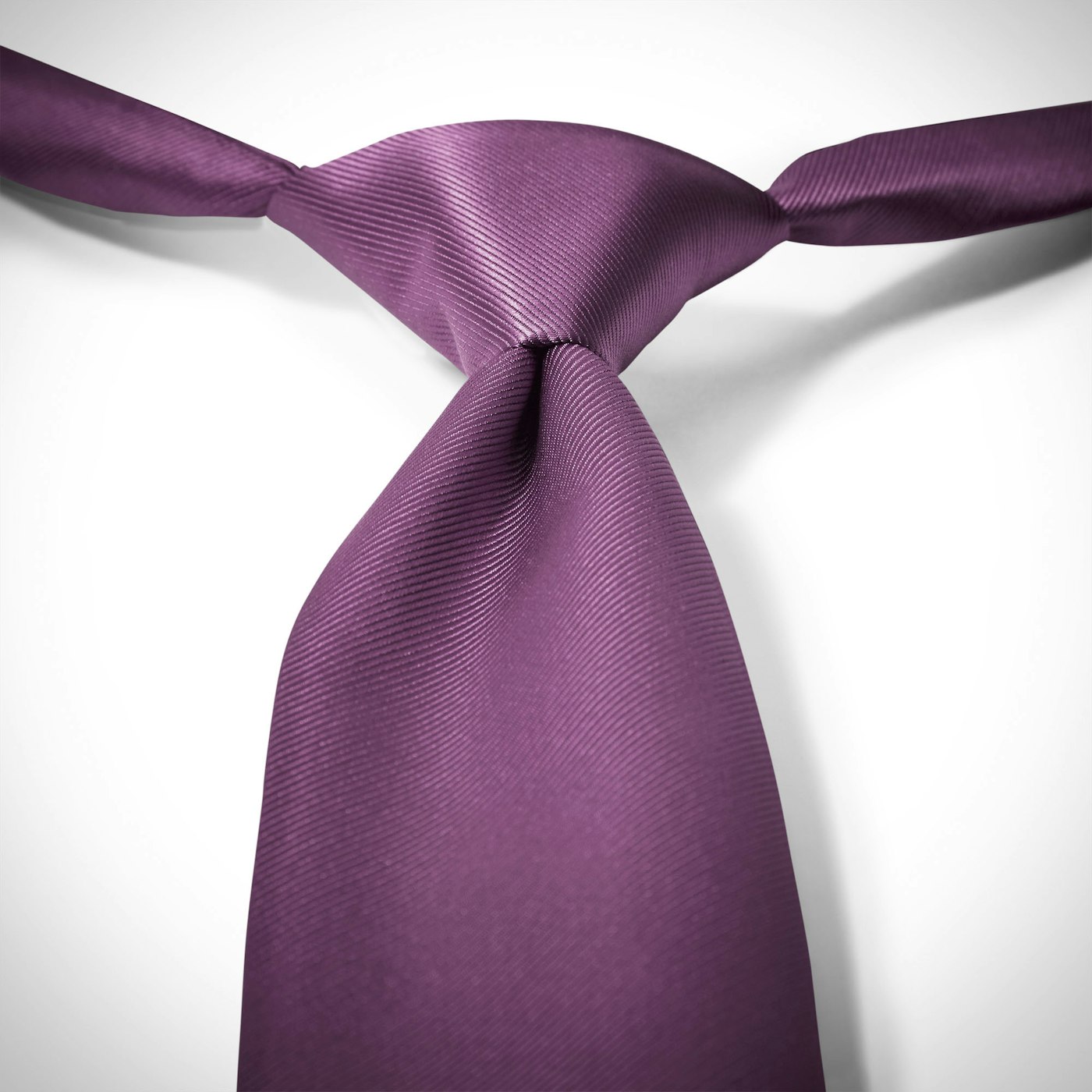 Plum Pre-Tied Tie