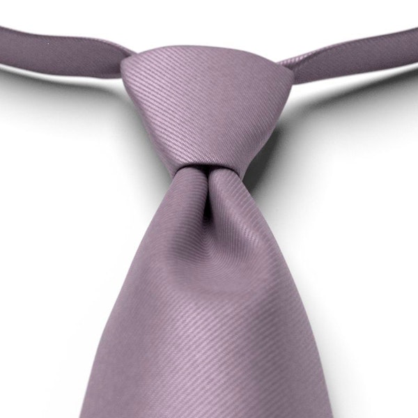 Lavender Haze Pre-Tied Tie