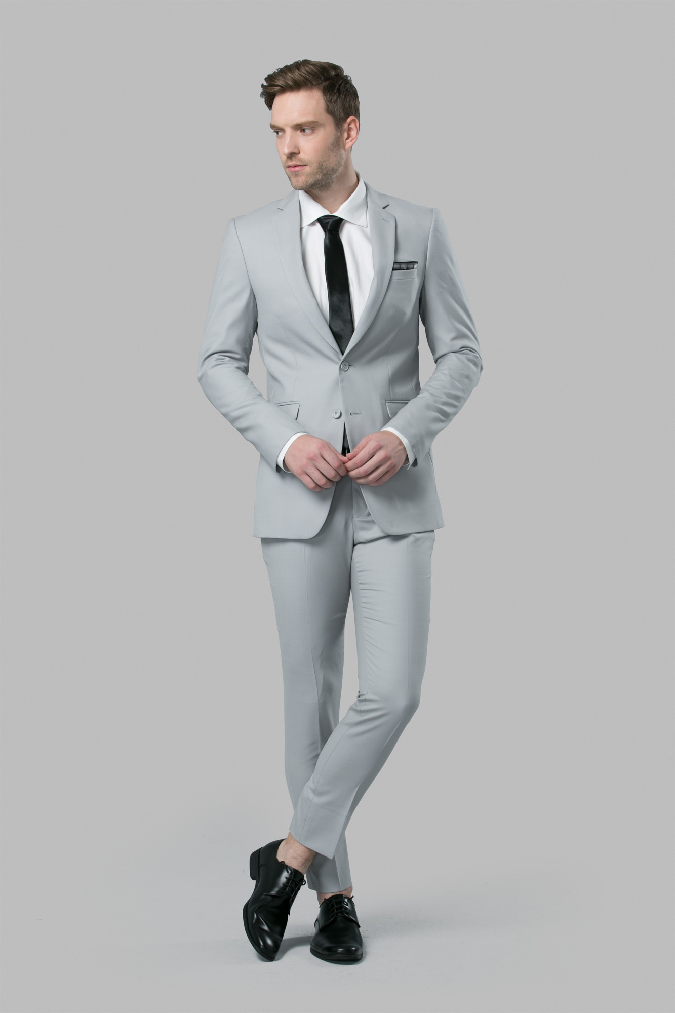 wedding colors with gray suits