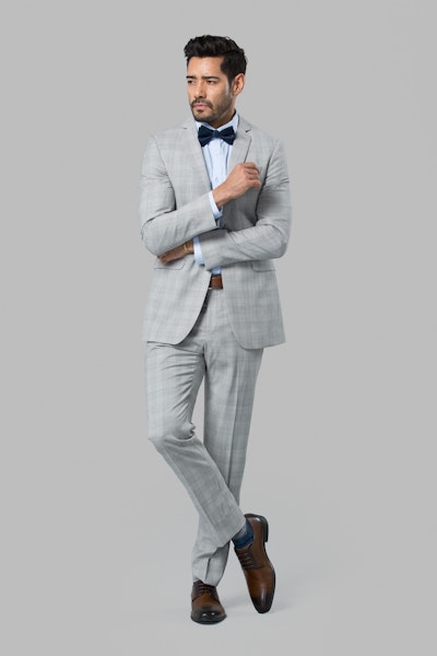 Gray Plaid Suit, Menguin