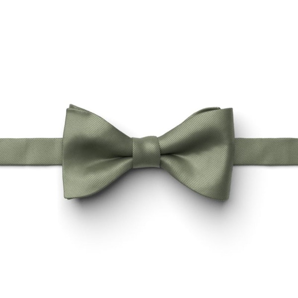 Clover Pre-Tied Bow Tie