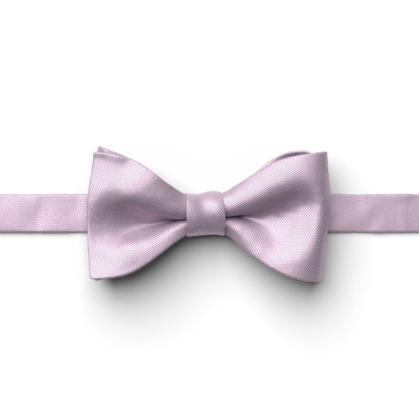 Iris Pre-Tied Bow Tie