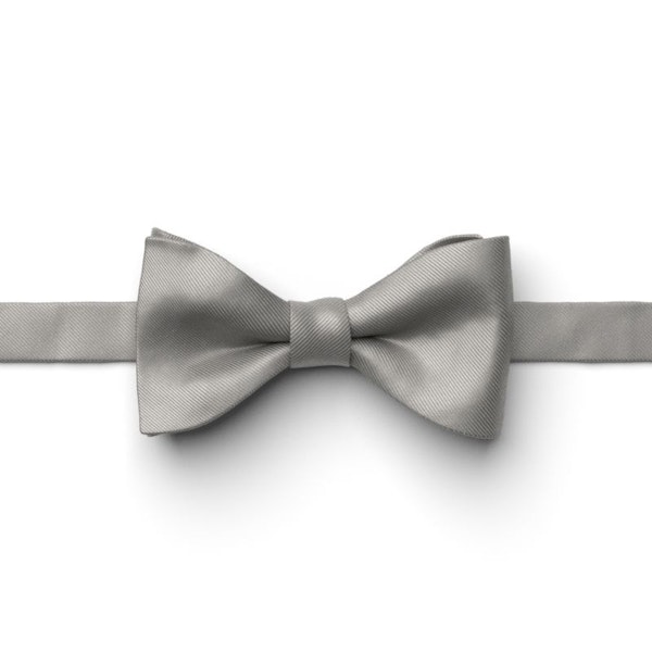 Mercury Pre-Tied Bow Tie